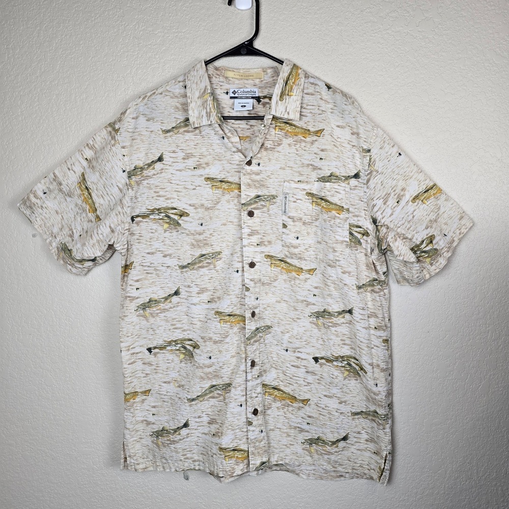 Columbia River Lodge Large Fish Trout Print Short Sleeve Button Shirt Cotton